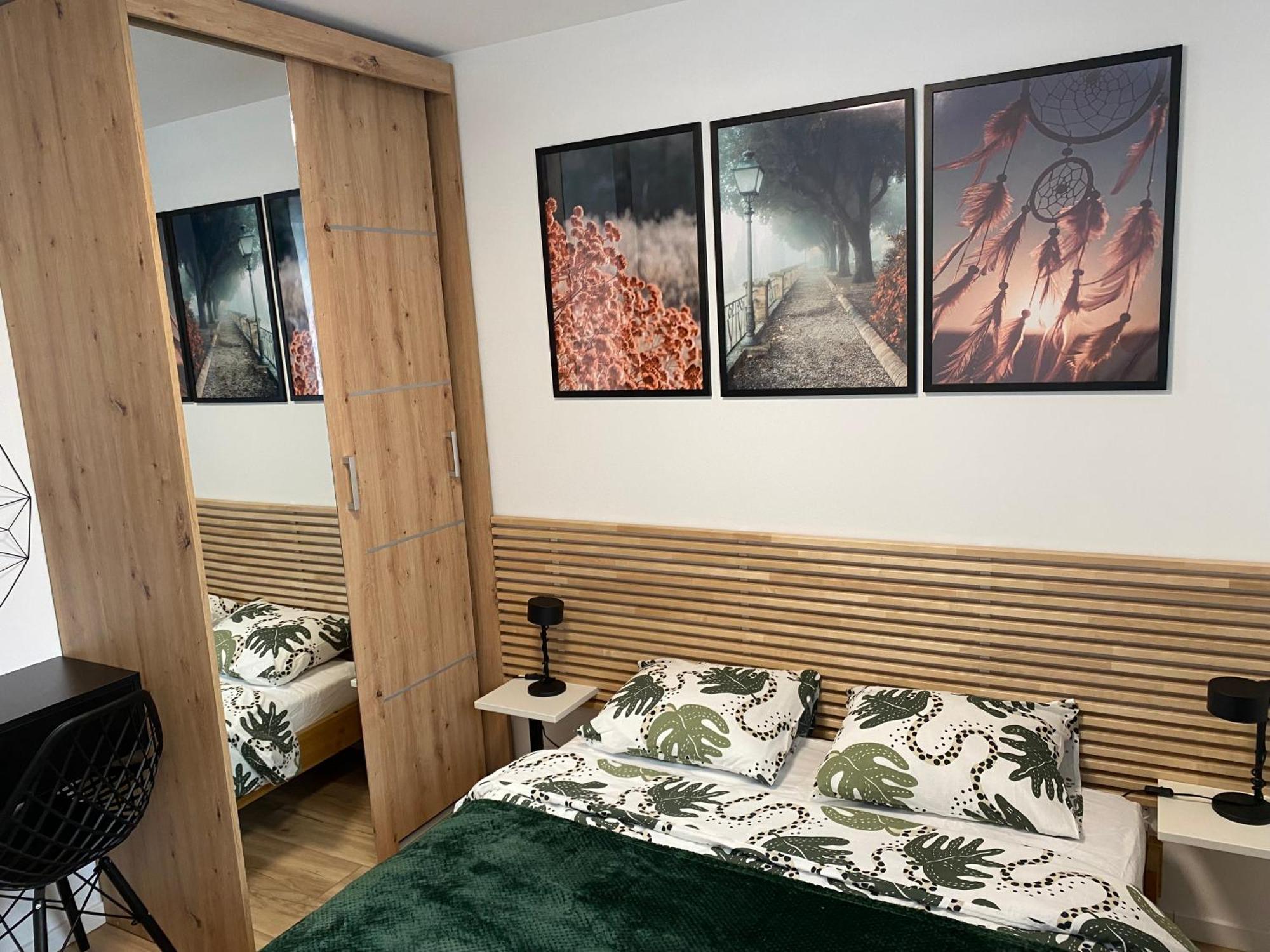 Apartment Dim Srodmiescie *